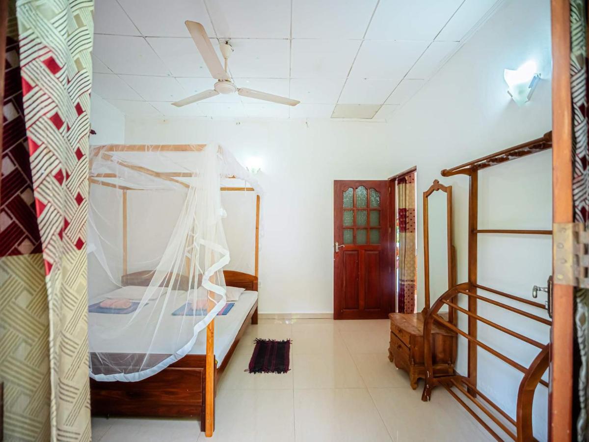 Surfing Guest House Matara Exterior photo