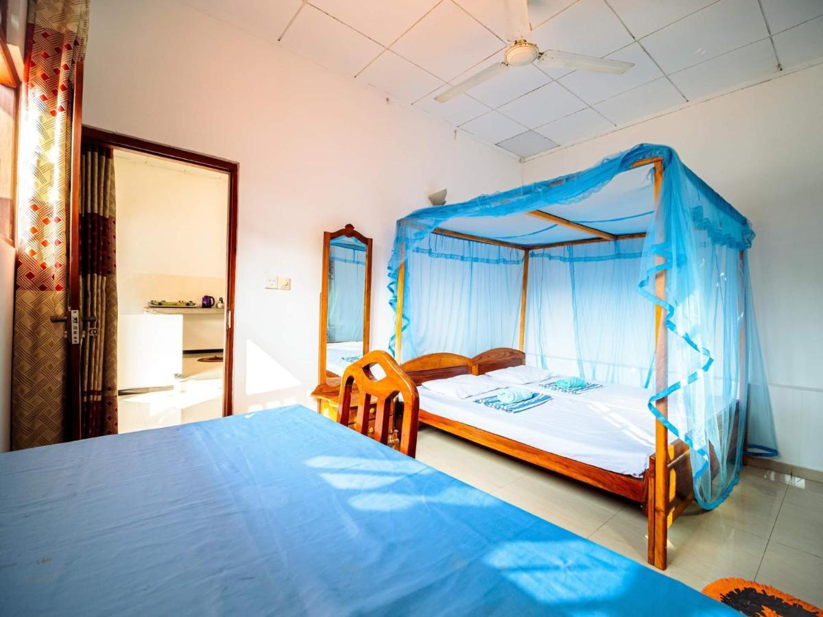 Surfing Guest House Matara Exterior photo