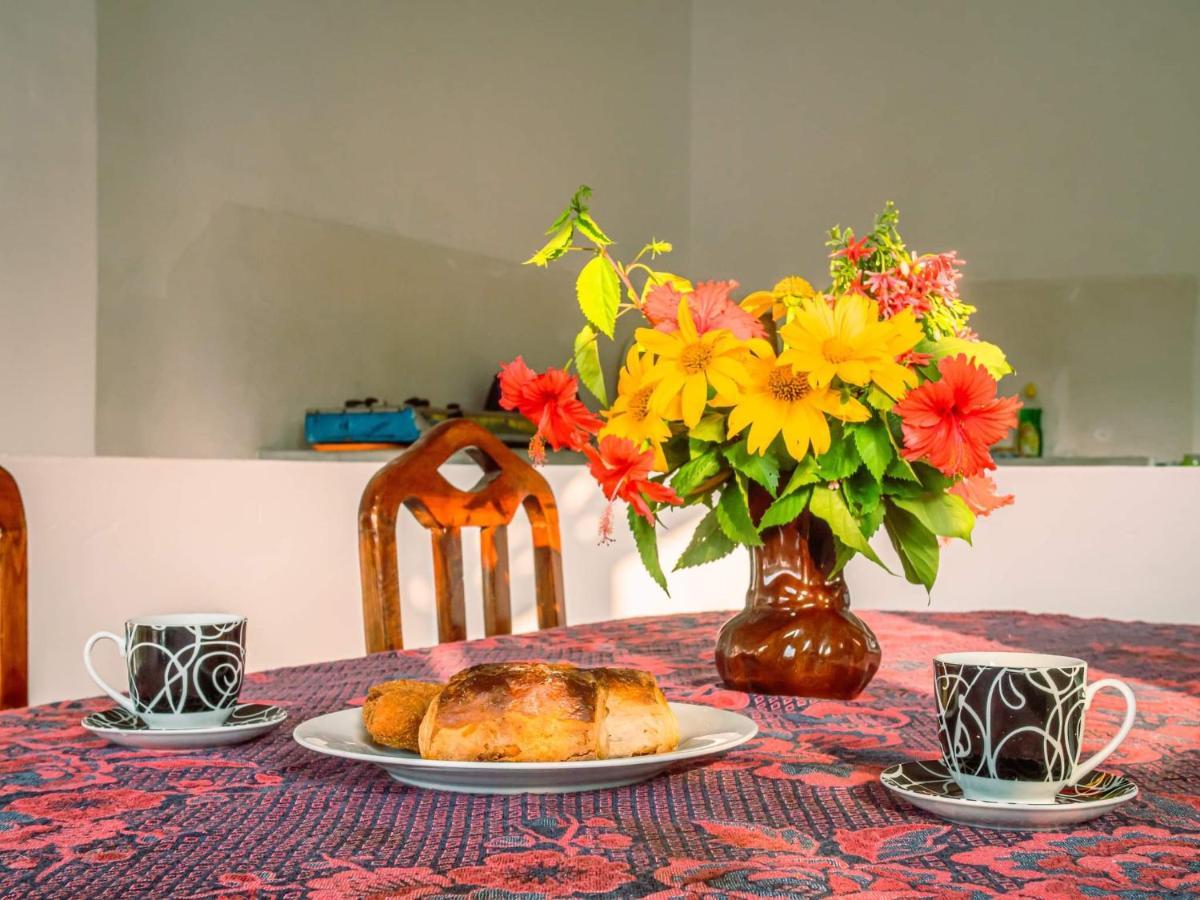 Surfing Guest House Matara Exterior photo