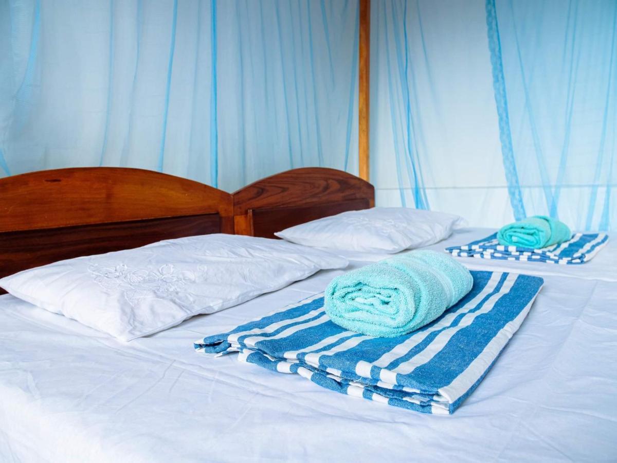 Surfing Guest House Matara Exterior photo
