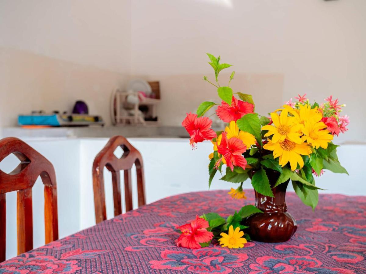 Surfing Guest House Matara Exterior photo